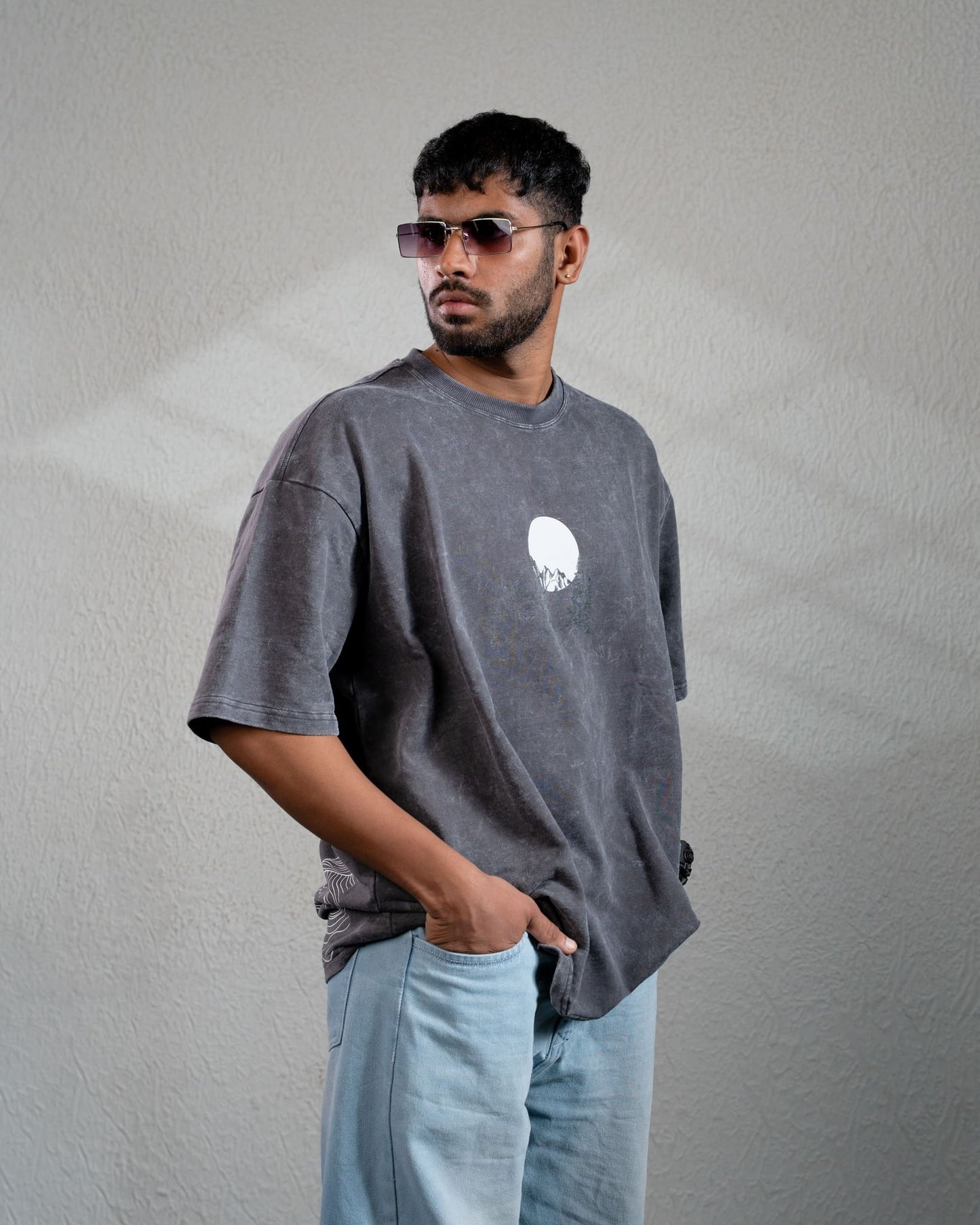 Oversized T-Shirt Dark Grey (Courage)
